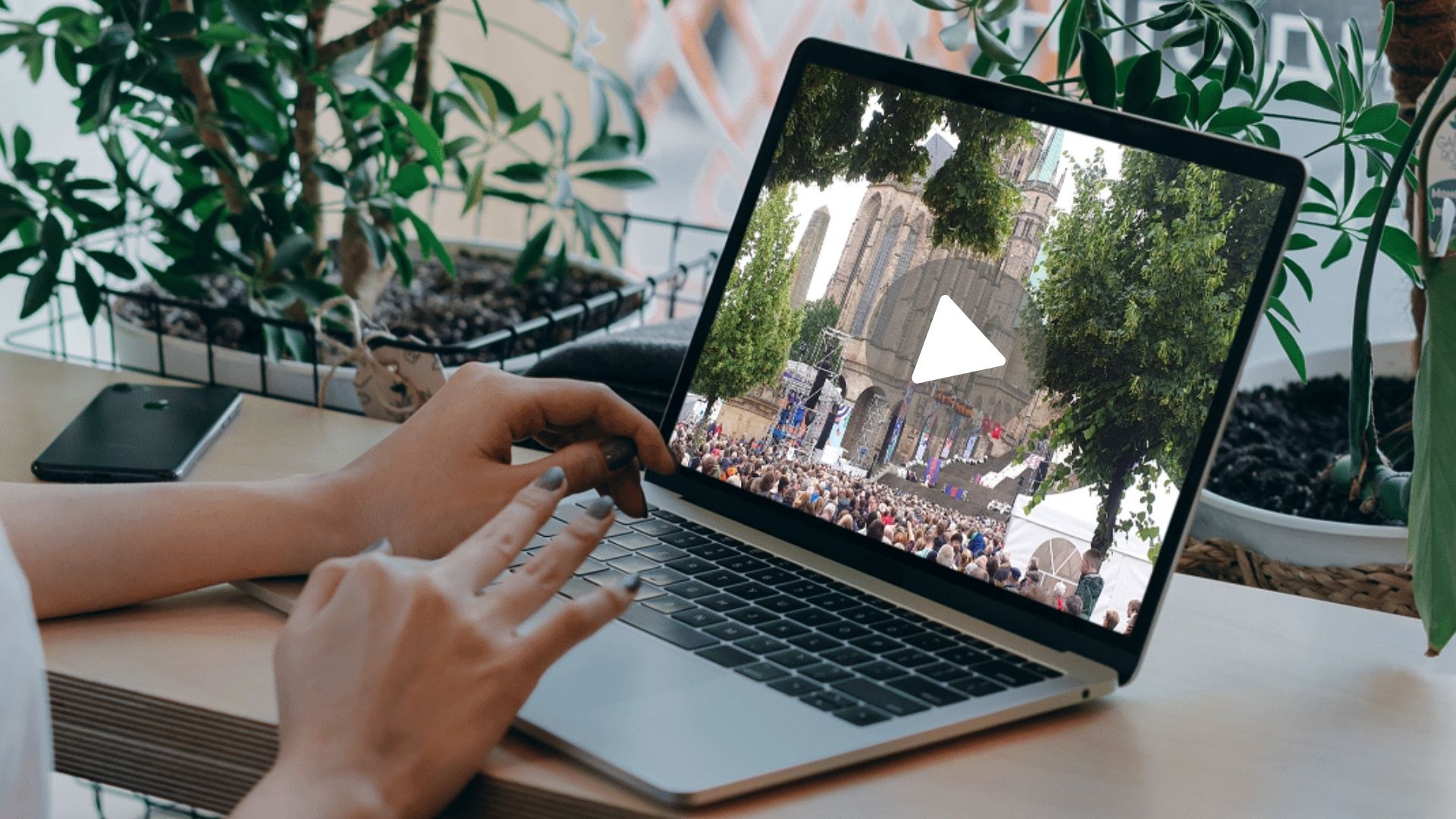 An fünf Abenden um die Welt: Online-Themenreihe der Jesuit Volunteers