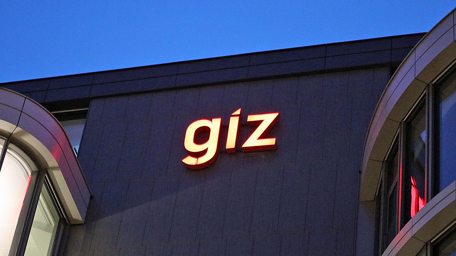 GIZ will 60 Millionen Euro sparen – Umbau von Strukturen